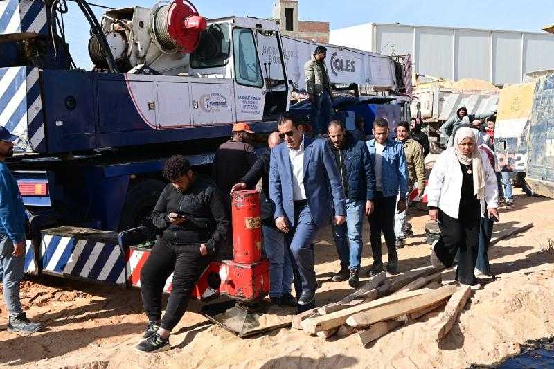 رئيس جهاز العاشر يتفقد تنفيذ مشروع الخط 900 مليمتر.. ويوجه بسرعة الإنجاز