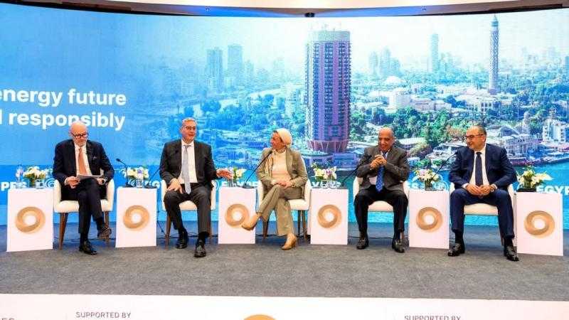 مؤتمر مصر الدولى للطاقة يستضيف وزراء البترول والكهرباء والبيئة وقطاع الأعمال في جلسة حوارية (تفاصيل)