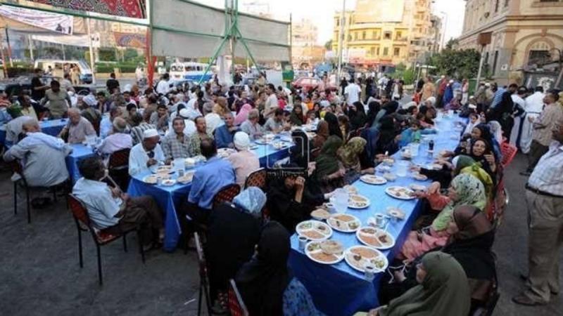 محافظ القاهرة يعلن شروط إقامة موائد الرحمن.. تفاصيل