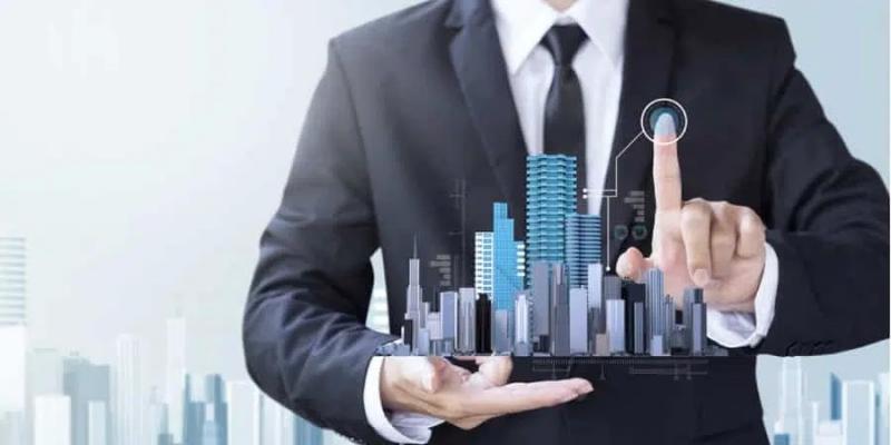 معلومات الوزراء: 2025 يحمل فرصًا لنمو الأسواق الخاصة والعقارات التجارية