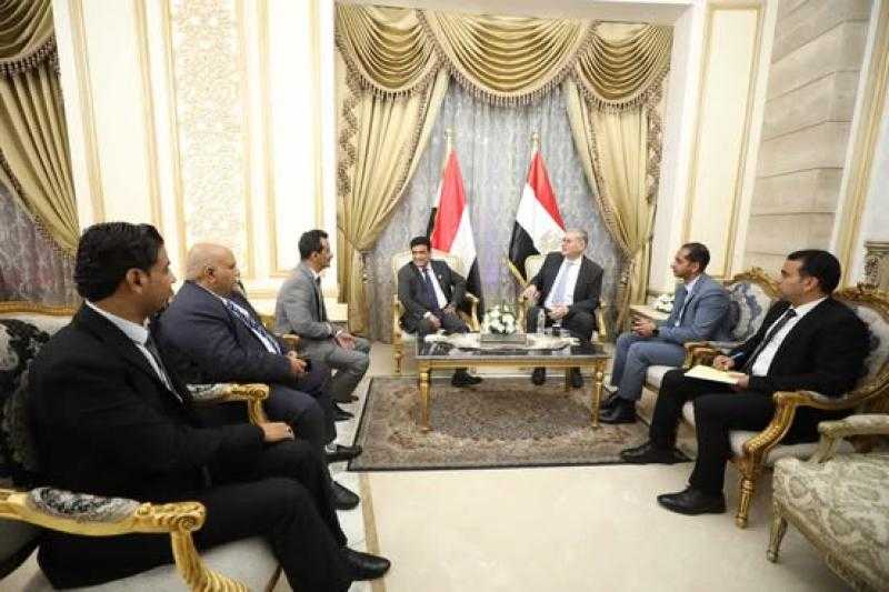 وزير البترول يبحث مع نظيره اليمني الفرص الاستثمارية المتاحة في البلدين