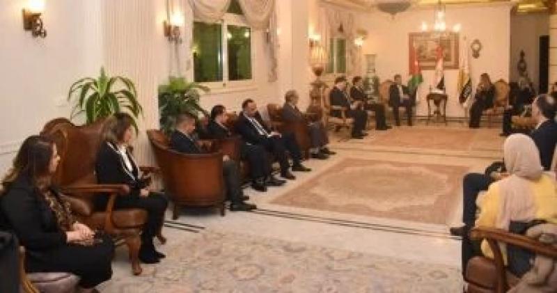 مصر أكتوبر يستقبل البرلمانى الأردنى على سليمان الغزاوى لتعزيز العلاقات الحزبية