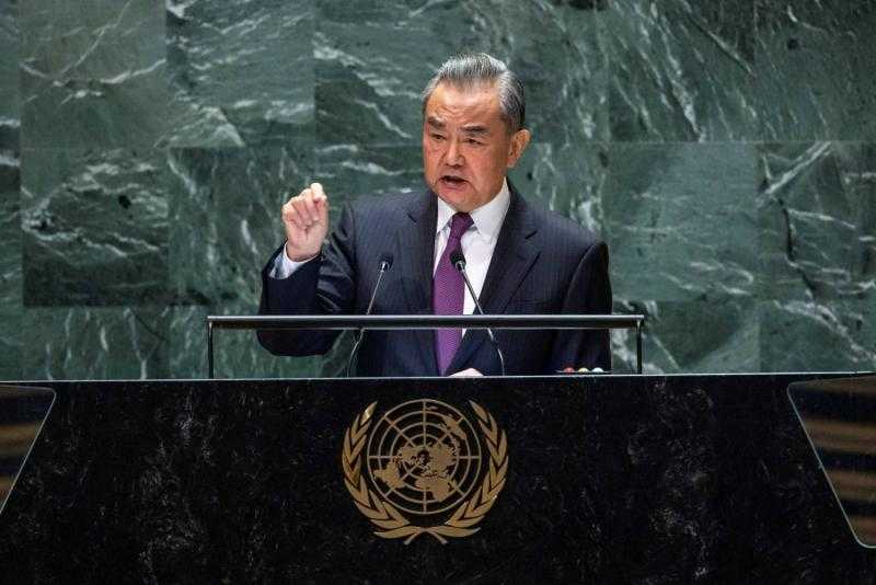 وزير الخارجية الصيني: حل الدولتين لم ينفذ إلا نصفه والفلسطينيون محرومون من دولتهم المستقلة
