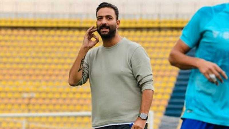 ميدو يتواجد مع فريق الزمالك بمعسكر الإسماعيلية لدعمهم قبل القمة