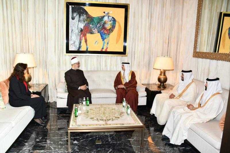 على هامش مؤتمر ”الحوار الإسلامي - الإسلامي”.. مفتي الجمهورية يلتقي وزير العدل البحريني