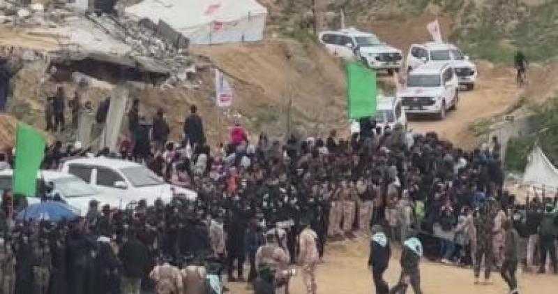 إعلام إسرائيلي: سيتم إطلاق سراح محتجزين من رفح الفلسطينية و4 آخرين من النصيرات