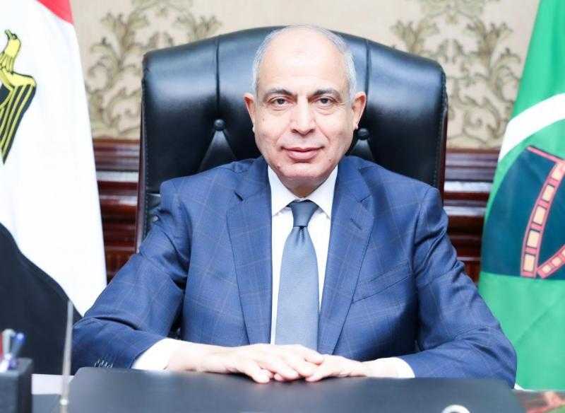 محافظ المنيا يشدد على الأجهزة الرقابية الالتزام بتطبيق المواعيد الرمضانية للمحال التجارية