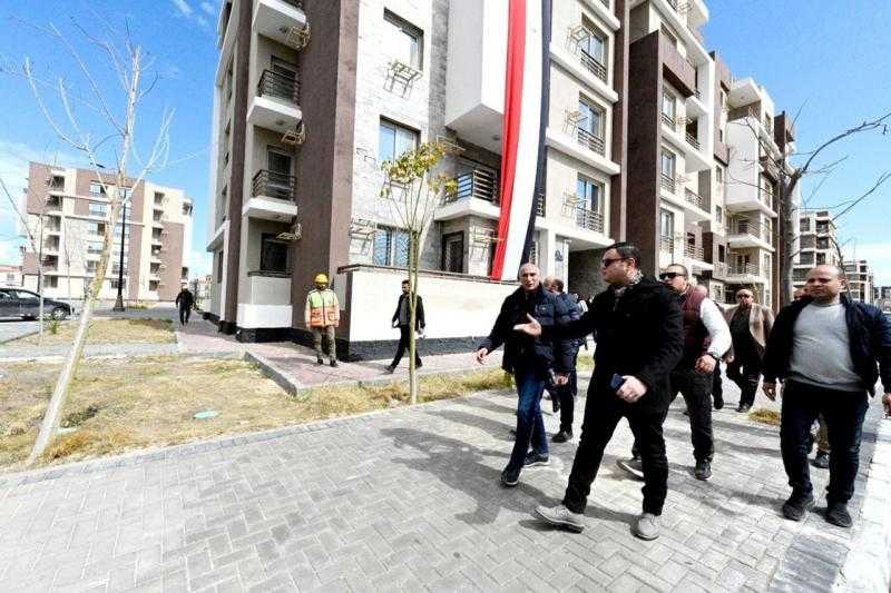 وزير الإسكان يتابع موقف تنفيذ وتشغيل الخدمات للمواطنين بمدينة المنصورة الجديدة