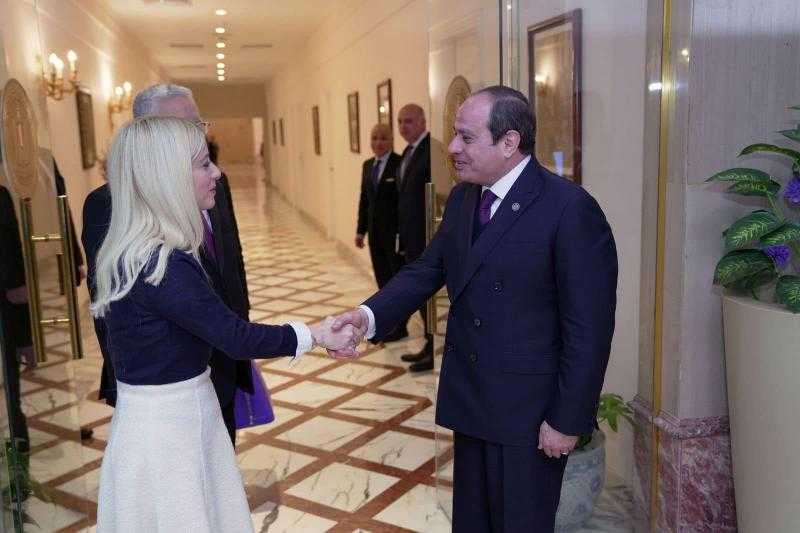 الرئيس السيسي ورئيسة ”النواب القبرصي” يؤكدان ضرورة احترام سيادة غزة وسوريا ولبنان وسلامتها