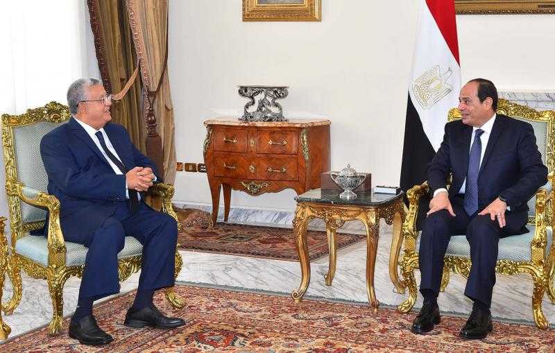 رئيس مجلس النواب يهنئ الرئيس السيسى بمناسبة قرب حلول شهر رمضان المعظم