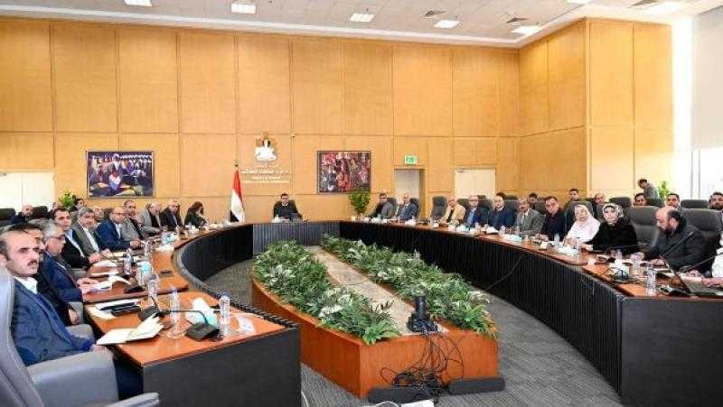 الإسكان تستعرض موقف وحدات سكن لكل المصريين ومشروعات بالمدن الجديدة