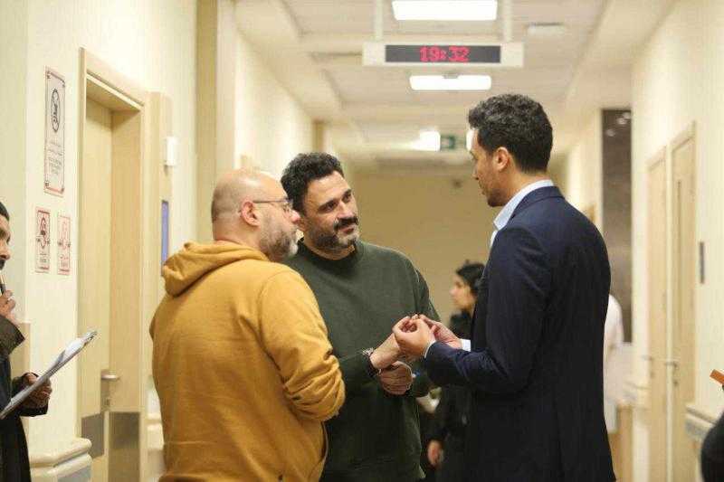 أحمد عبد الوهاب ينشر لقطات من كواليس مسلسل الكابتن