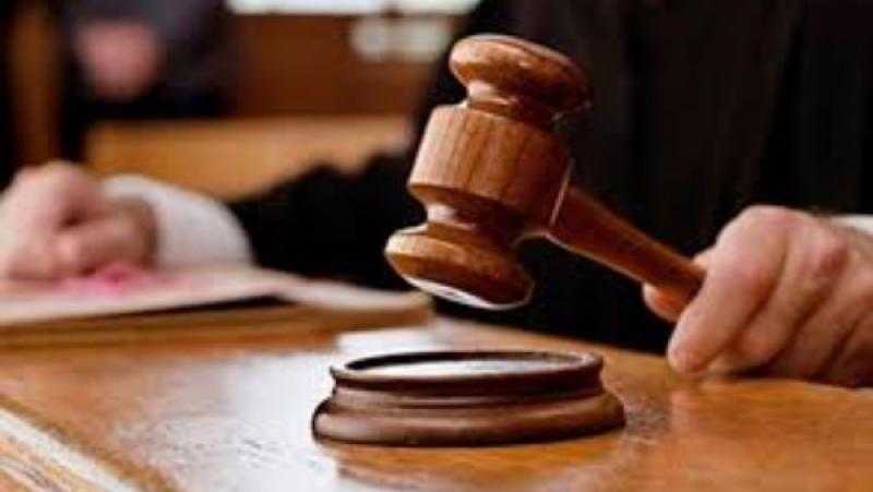 نظر ثاني جلسات محاكمة نقيب المعلمين بتهمة تلقي رشوة.. غدا