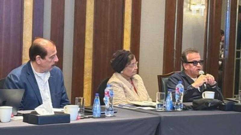 وزير الصحة يؤكد ضرورة التمهيد التشريعي لتطبيق استراتيجية الصحة الرقمية