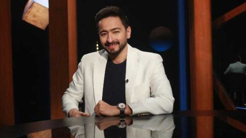 أميرة بدر تحرج حمادة هلال: الغناء حلال ولا حرام .. وهذا رد الفنان