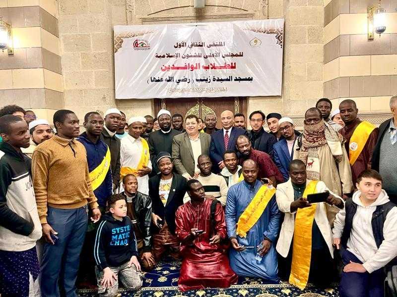 للمرة الأولى.. انعقاد ملتقى الفكر الإسلامي للوافدين بعنوان ”الدعوة والدعاة في غرب إفريقيا”