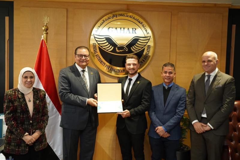 هيئة الاعتماد والرقابة تقدم أكثر من 1500 زيارة دعم فني لـ 898 منشأة صحية لتعزيز جودة الرعاية في مصر