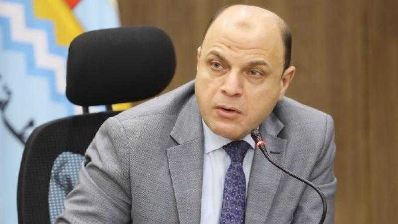 محافظ كفر الشيخ يبحث تنفيذ مشروعات الخطة الاستثمارية ويُكلف بصيانة المعدات المتهالكة