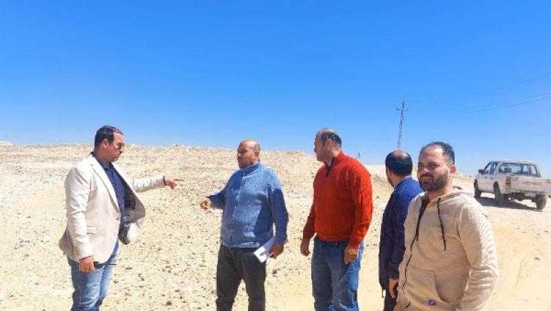 محافظ أسيوط: تسليم 10 أفدنة بمركز القوصية للسلع التموينية لإنشاء صوامع لتخزين الغلال