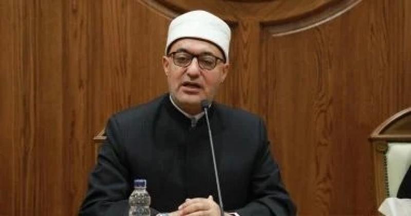 المفتي مهنئا المرأة في يومها العالمي: التاريخ شاهد على بصماتها الراسخة في كل ميدان