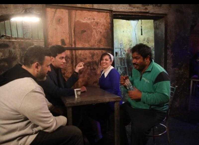 مسلسل الكابتن.. أحمد عبد الوهاب يساعد أكرم حسني في التخلص من روح رحمة أحمد