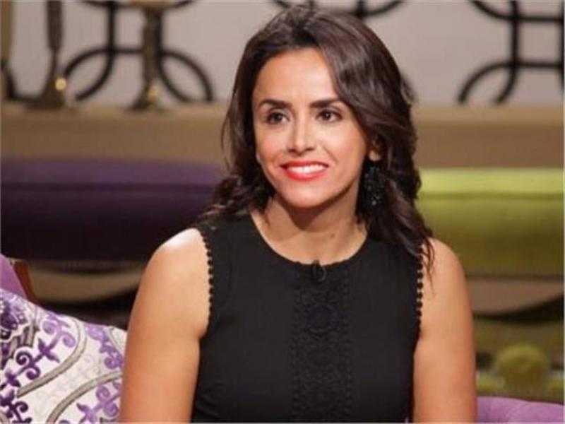 النيابة العامة بأكتوبر تحقق في واقعة سرقة 10 آلاف دولار من والدة الفنانة علا رشدى