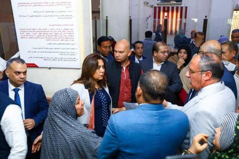 وزيرة التنمية المحلية لرئيس مدينة الخانكة: مهلة أسبوع لحل كل شكاوى ملف التصالح