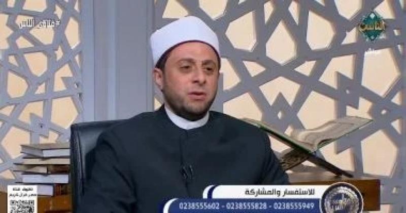 ما حكم قطرة العين والأنف والأذن أثناء الصيام؟.. أمين الفتوى يُجيب