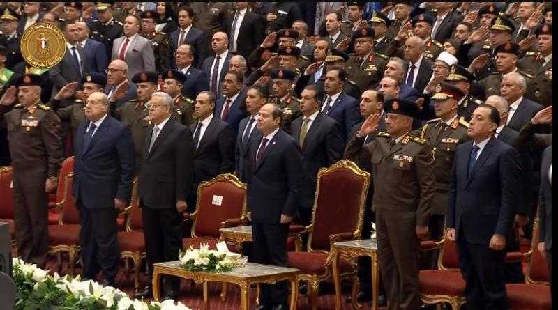عزف سلام الشهيد بحضور الرئيس السيسي خلال الندوة التثقيفية الـ 41 للقوات المسلحة