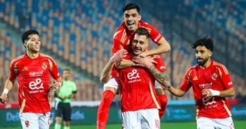 عقوبات تنتظر الأهلى حال الانسحاب من الدوري.. غرامة وهبوط وتجميد موسمين