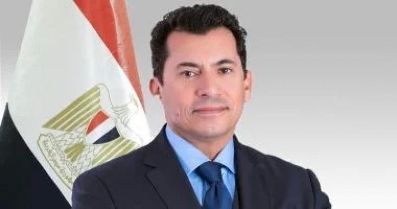 ‎وزارة الرياضة: طاقم تحكيم أجنبى فى طريقه لمصر لإدارة مبارة الأهلى والزمالك