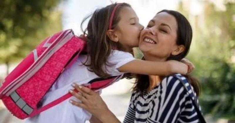‎بين ارتفاع الحرارة وانخفاضها.. اعرفى اللبس المناسب لطفلك