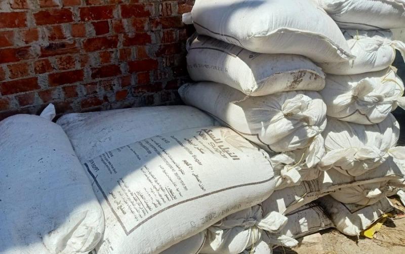 ضبط 30 طن ملح غير صالح للاستهلاك الآدمي في معمل دون ترخيص بكفر الشيخ