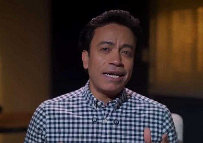 سامح حسين: ”السوشيال ميديا فيه حاجات حلوة ووحشة”