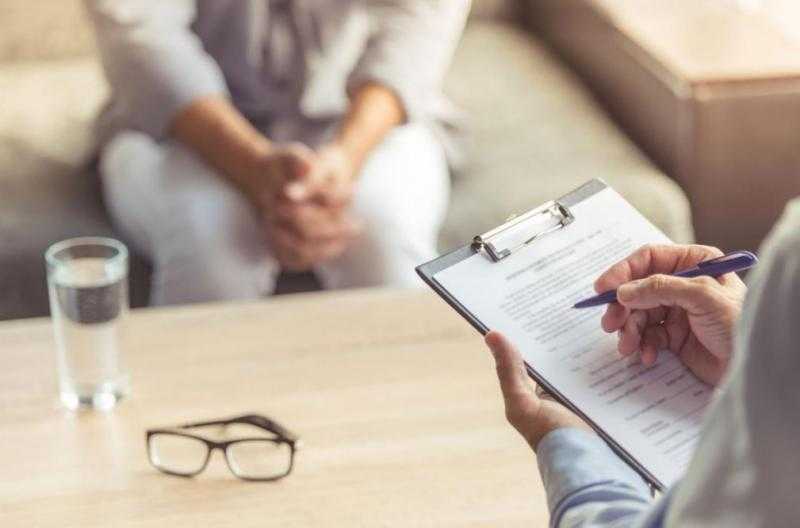 العقل والشهوة.. طبيب يؤكد ضرورة مقاومة النفس لتحقيق التوازن النفسي