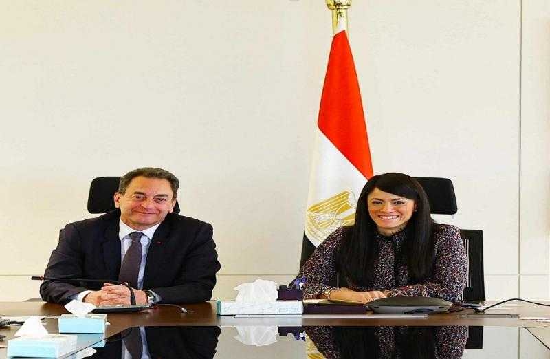 وزيرة التخطيط تبحث مع السفير الفرنسي مستقبل العلاقات الاقتصادية المشتركة