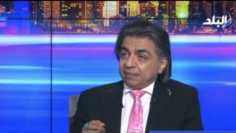 جمال شعبان يحذر من التدخين بجوار السيدات الحوامل