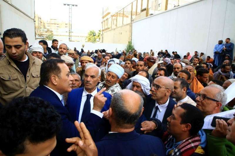 خط أحمر