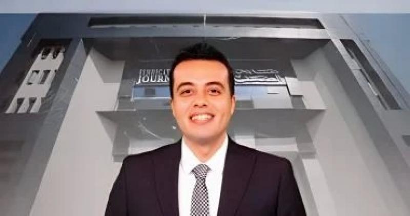 محمد السيد الشاذلى يطرح مبادرة إنشاء ”مكتب الاتصال الخدمي” بنقابة الصحفيين