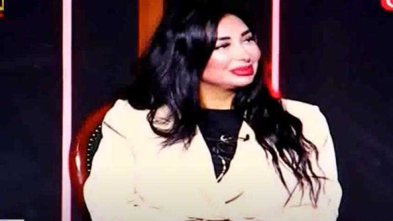 في حلقتها الثانية بـ خط أحمر| شاهيناز تكشف سر تأخر ألبومها الجديد.. تفاصيل غير متوقعة
