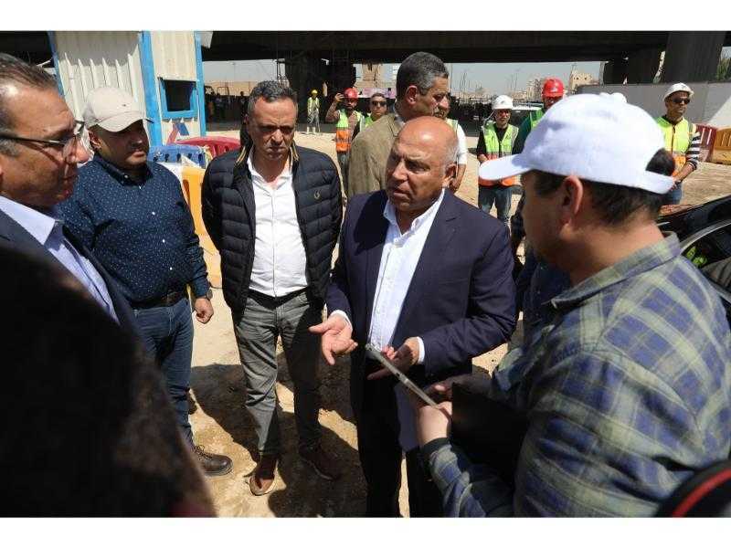 نزول المعدات الخاصة لبدء إنشاء المجمع الصناعي الستوم ببرج العرب