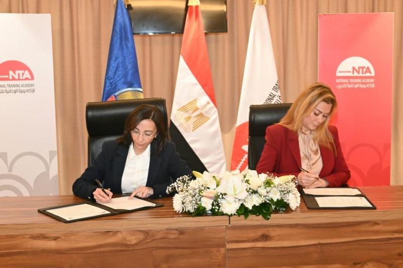 محافظ البحيرة ومدير الأكاديمية الوطنية للتدريب يوقعان بروتوكول تعاون
