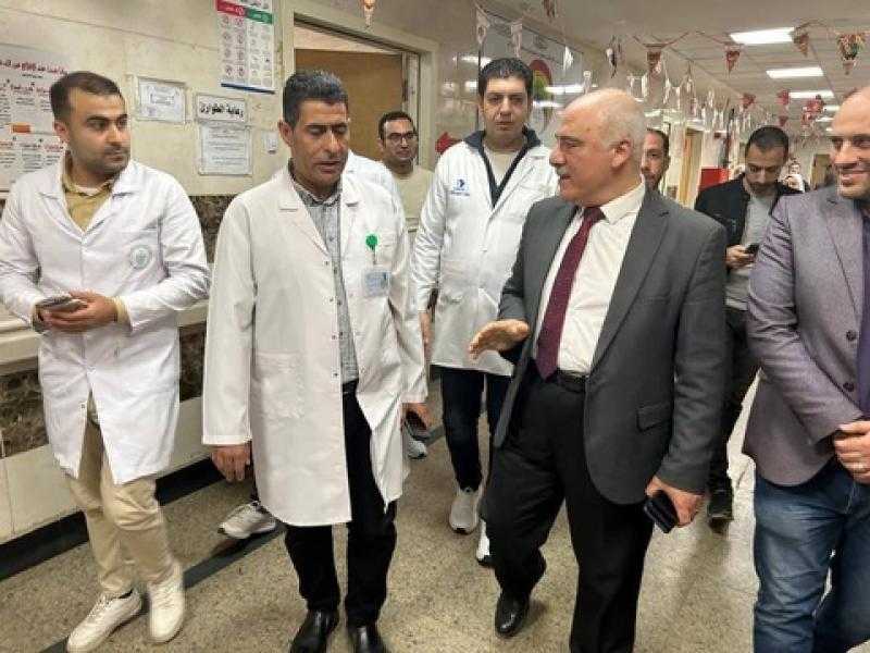 وكيل وزارة الصحة بالقليوبية يجري جولة تفقدية بمستشفيات الخانكة