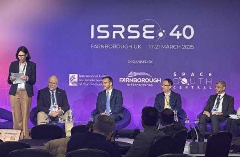 الرئيس التنفيذي لوكالة الفضاء المصرية يشارك في المؤتمر الدولي الأربعين للاستشعار عن بعد للبيئة