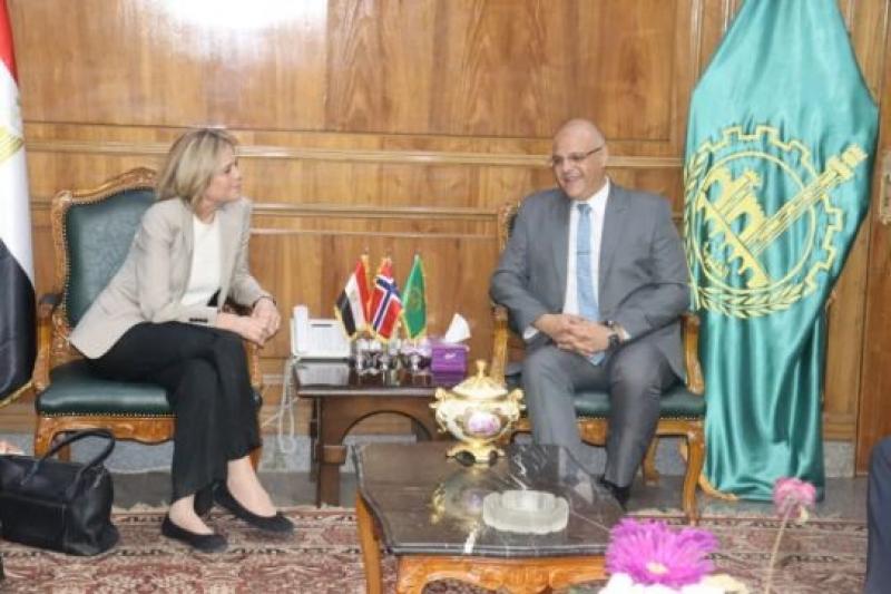 محافظ القليوبية يستقبل سفيرة النرويج وممثل صندوق الأمم المتحدة للسكان