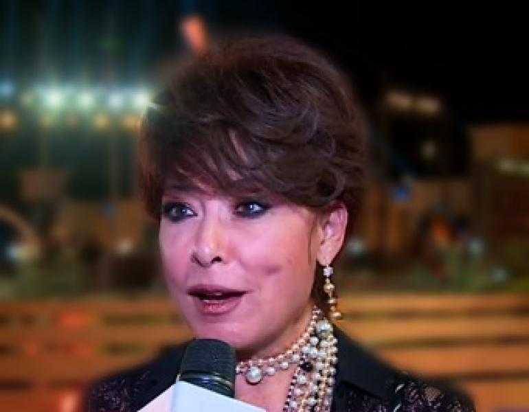 أنوشكا: مجال الفن ظالم للفنانات.. ومبحبش أقول عمري لهذا السبب