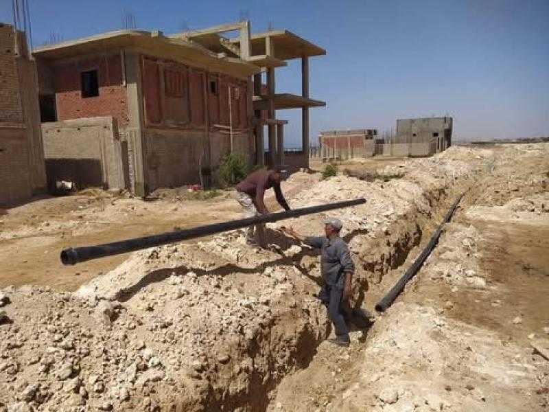 توصيل الكهرباء والمياه لإسكان الشباب بقرية الجبيل وحي الفيروز الجديد بمدينة طور سيناء