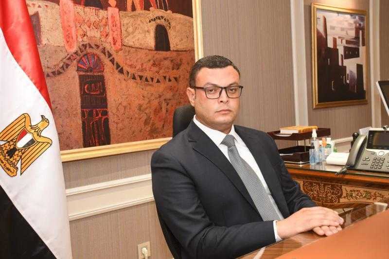 وزير الإسكان يتابع موقف مشروعات الطرق وتطوير الكورنيش بمحافظة الإسكندرية