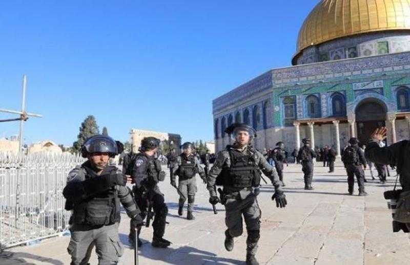 في ثالث جمعة من رمضان.. الاحتلال يعرقل وصول آلاف الفلسطينيين للمسجد الأقصى