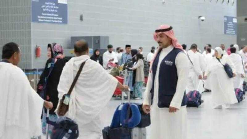 مرور أكثر من 3 ملايين معتمر ومسافر عبر 4 مطارات سعودية في موسم ذروة العمرة